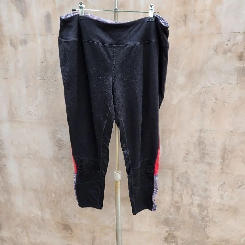 Tangerine plus size slightly cropped leggings
